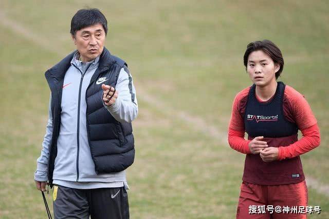奇才逆转黄蜂终结16连败 鹈鹕力克76人3连胜