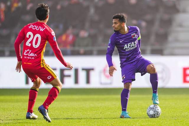 浙江6人上双击败首钢 萨姆纳33+13四川胜宁波